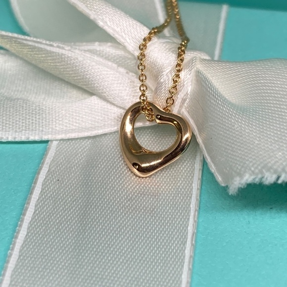 Tiffany & Co Elsa Peretti 18K Rose open Gold Heart Necklace 11mm  MSRP$1450 - Picture 4 of 9